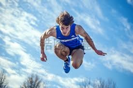 打入制胜球，19岁前锋迪奥当选科莫vs那不勒斯全场最佳球员