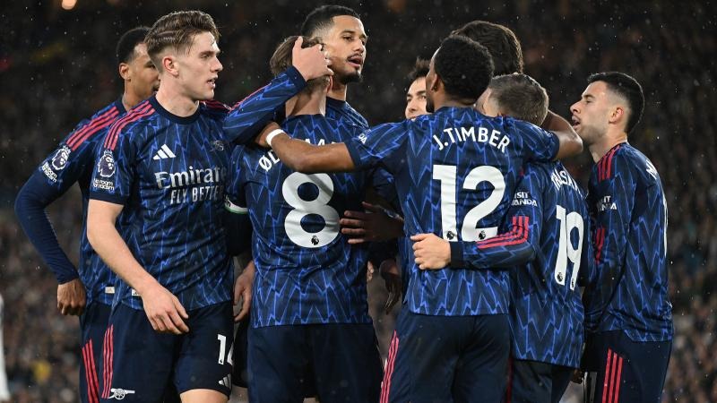 [CBA]7人得分上双 辽宁主场大胜广州