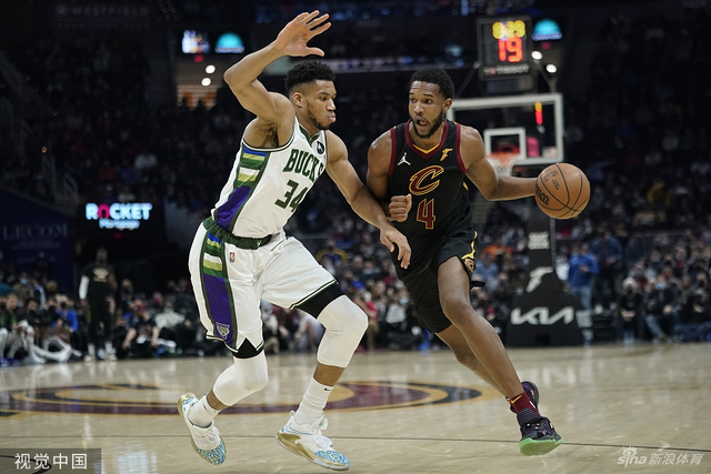 优势明显的 优势明显的